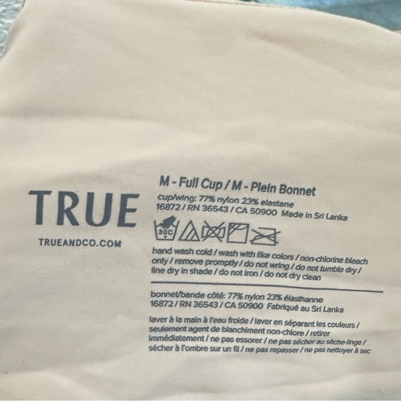 TRUE & CO. True Body Lift Triangle Adjustable Strap Bra- no padding - Picture 5 of 7